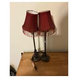 2  lamps