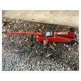 Working floor jack