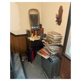 Contents of corner