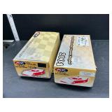 2 die cast cars