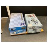 2 die cast cars