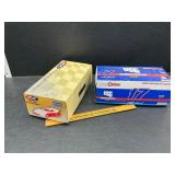 2 die cast cars