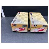 2 die cast cars
