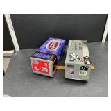 2 die cast cars