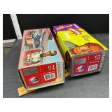 2 die cast cars