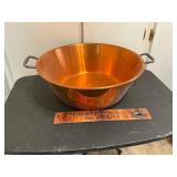 Copper pot
