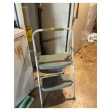 Step stool