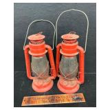 2 lanterns