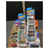 30+ Hot Wheels