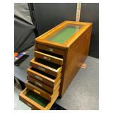Show case cabinet