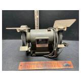 Bench grinder