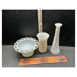 Milk glass lot