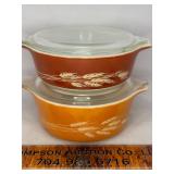 2 Pyrex casseroles