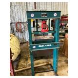Tool press