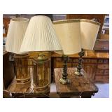 2 pairs of lamps