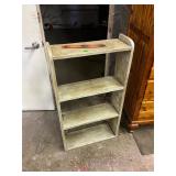 Pine shelfï¿½s