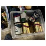 Tote with oil