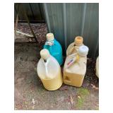 4 gas cans