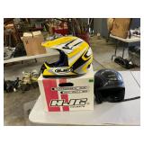 2 helmets