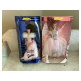 2 Barbies