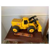 Little tikes tractor