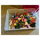 Tote of toys
