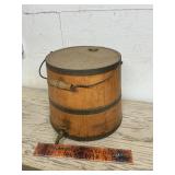 Antique wooden barrel dispenser