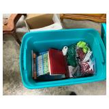 Tote lot