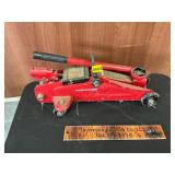 Floor jack