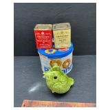 Tins and a bird