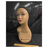 Sensationnel mannequin head