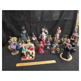 Figurines
