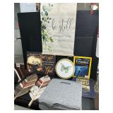 Miscellaneous decor