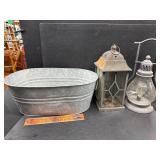 Planter tub and lanterns