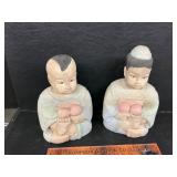 2 wooden Asian figures