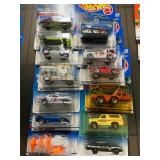 13 Hot Wheels