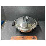 Townecraft pan lid is damaged