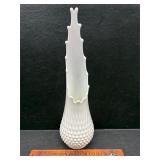 17ï¿½ milk glass hobnail swung vase