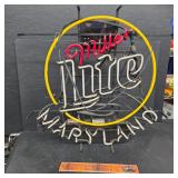 Miller Lite Neon. Turns on but flickers