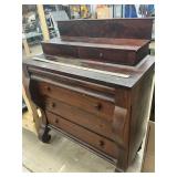 Antique chest of drawers