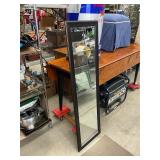 Dressing mirror