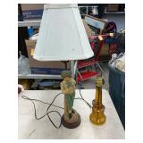 2 lamps