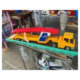 Auto transport truck