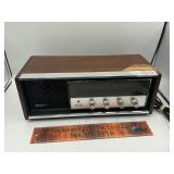Vintage am fm radio