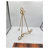 Easel