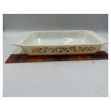 Pyrex dish