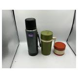 3 thermoses