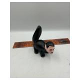Cast iron skunk