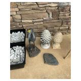 Garden decor