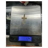 1.26 grams 9k gold pendant
